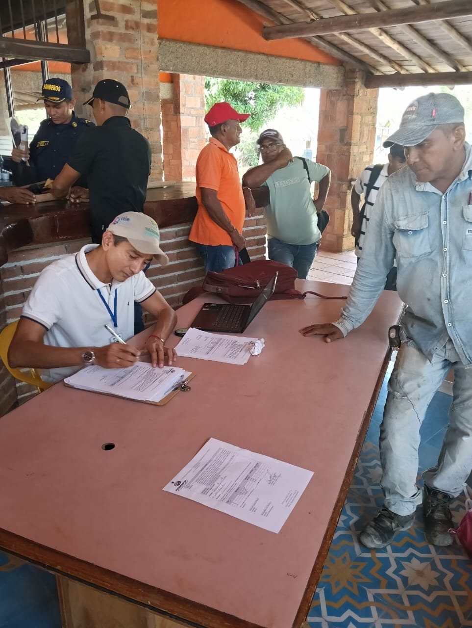 Entrega de Insumos 38